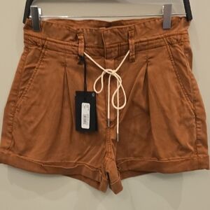 PAIGE High Waist Carly Shorts Mocha Bisque Size 27 NWT